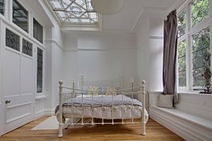 Bedroom- click for photo gallery
